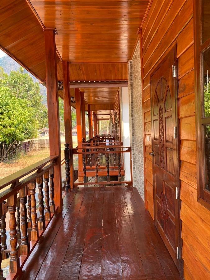 Letana Guesthouse Ban O Exterior photo